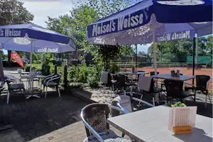 Comfort Camping Seeburger See - Restaurant mit Terrasse auf dem Campingplatz