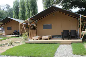 Comfort Camping Tenuta Squaneto - Glampingzelt im Grünen auf dem Campingplatz