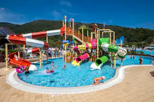 Continental Camping Village - Wasserspielplatz für Kinder auf dem Campingplatz