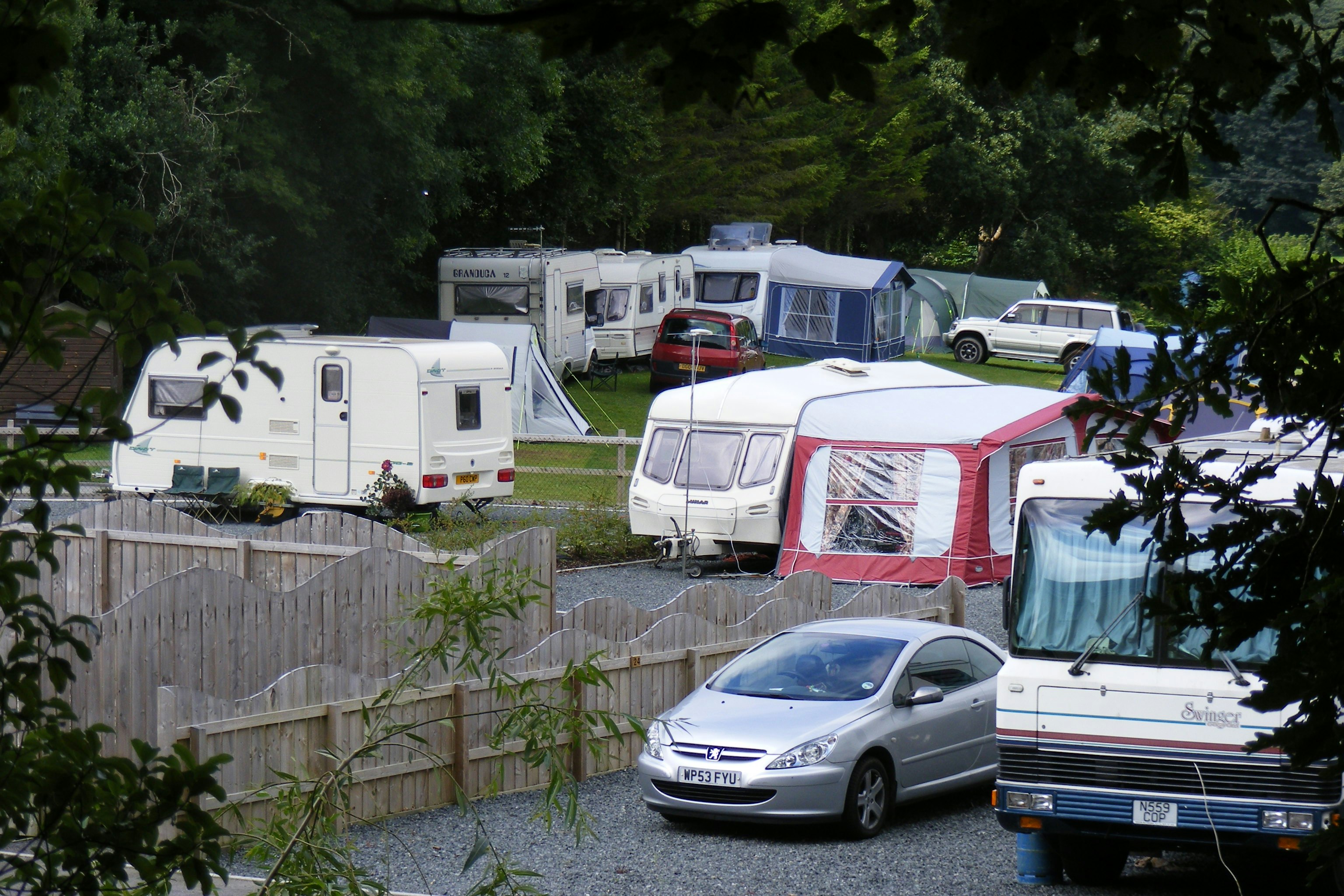 Cosawes Touring & Camping Park - Wohnmobil- und  Wohnwagenstellplätze auf dem Campingplatz