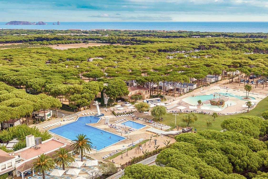 Cypsela Resort - Campingplatz aus der Vogelperspektive