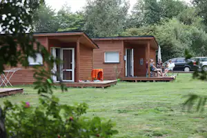 Dancamps Ajstrup Strand - Mobilheime mit Terrasse auf dem Campingplatz