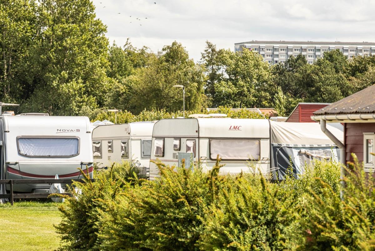 DCU-Camping København - Absalon - Wohnmobil- und Wohnwagenstandplätze auf der Wiese