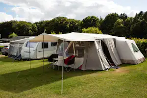DCU-Camping Kollund - Stellplatz auf der Wiese