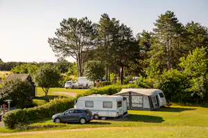 DCU-Camping Kulhuse - Stellplätze im Grünen