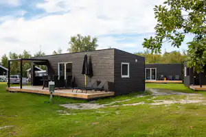 DCU-Camping Ålbæk Strand - Mietunterkunft mit Terrasse
