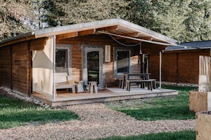 destinature Dorf Südeifel - Mobilheime auf dem Campingplatz
