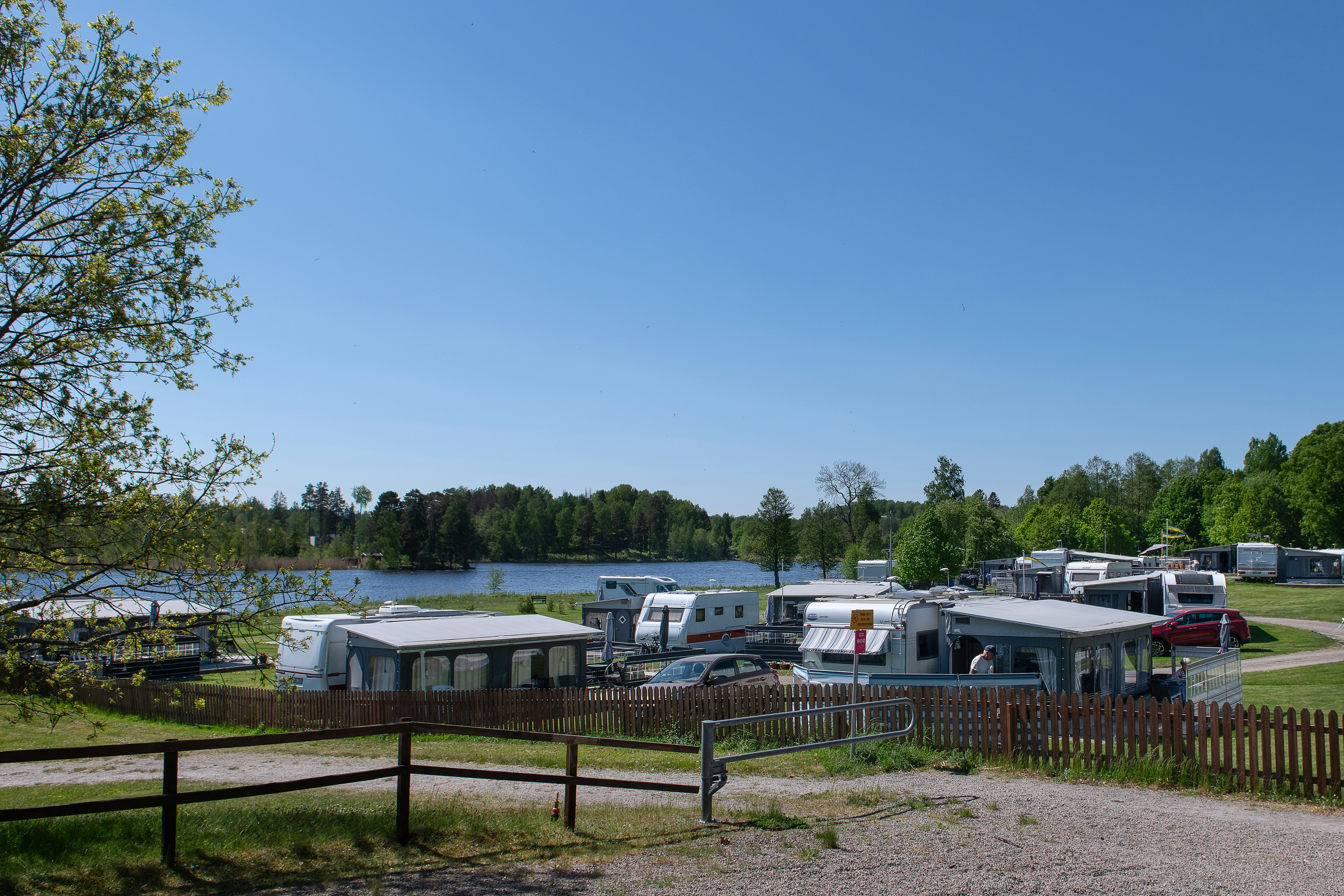 Djulö Camping  Djulöbadets Camping - Standplätze auf dem Campingplatz