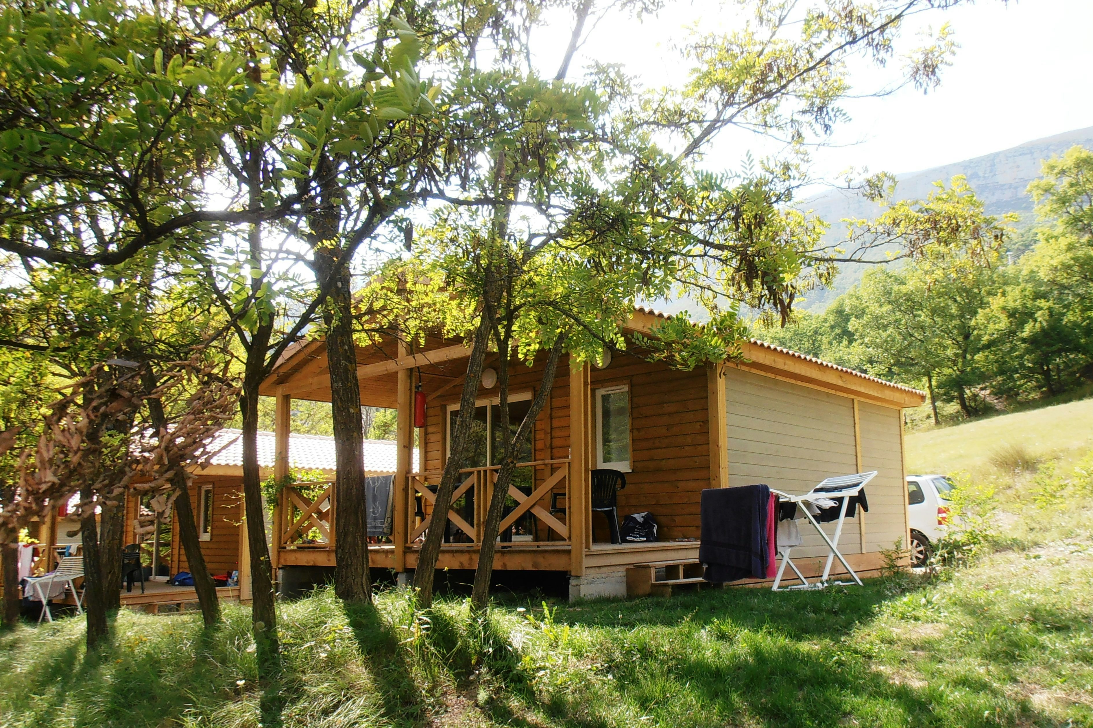 Domaine Chasteuil Provence -  Mobilheim auf dem Campingplatz