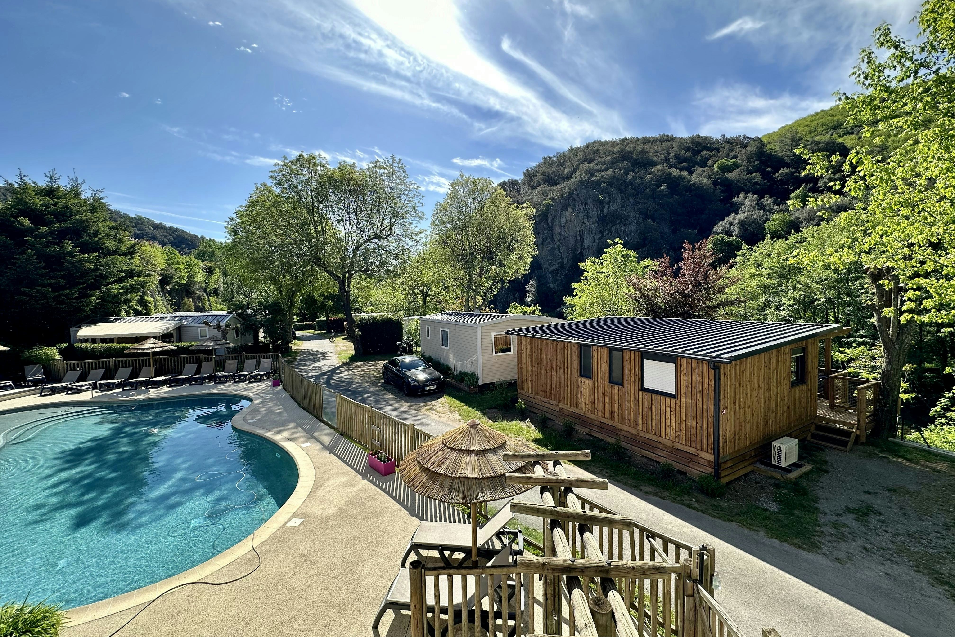 Domaine de la Plage  - Mobilheime neben dem Pool im Freien