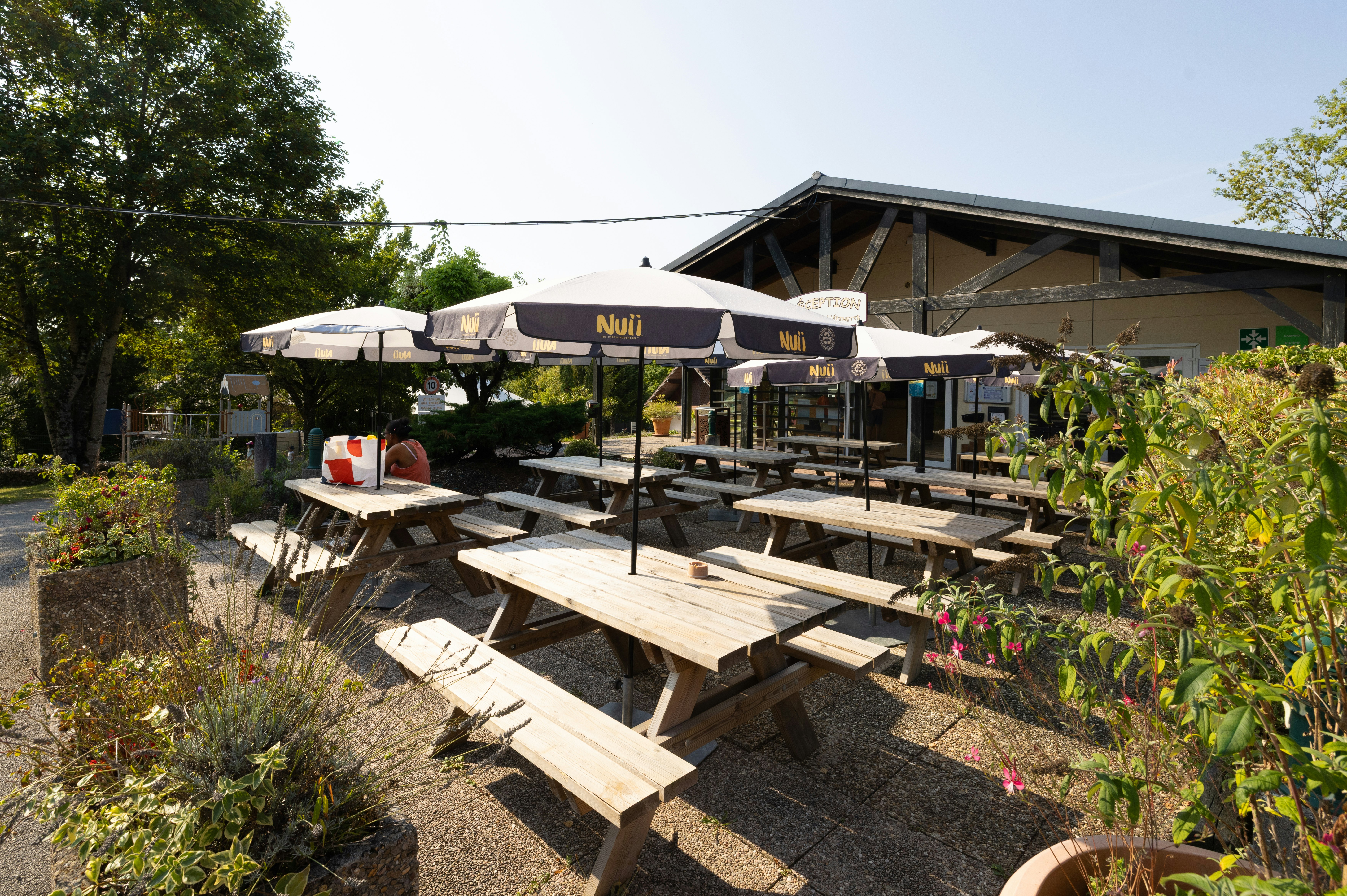 Domaine de l'Epinette  - Restaurant mit Terrasse auf dem Campingplatz
