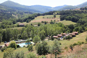 Domaine de Pierrageais