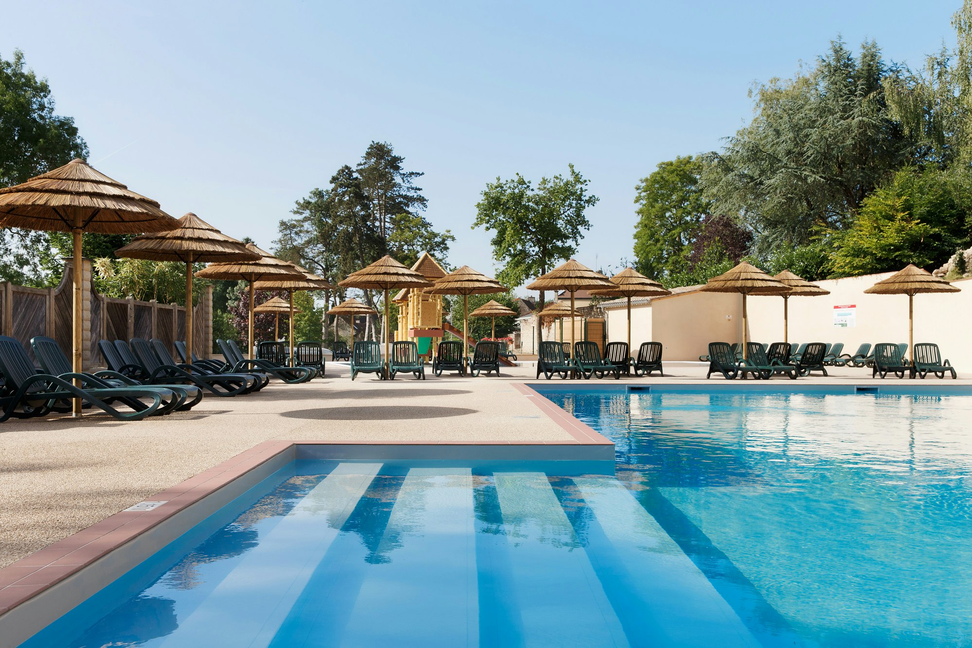 Castel Camping Château de l'Epervière
