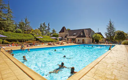 Camping Paille Basse
