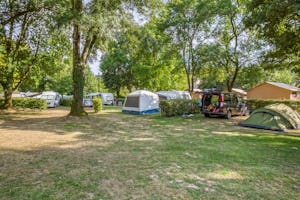 Domaine les Rives de l'Oust