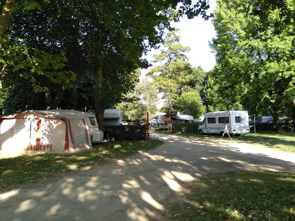 Domaine les Rives de l'Oust