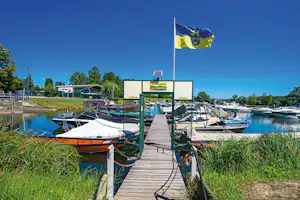 Donau Camping Krems - Bootsanlegestelle am Campingplatz