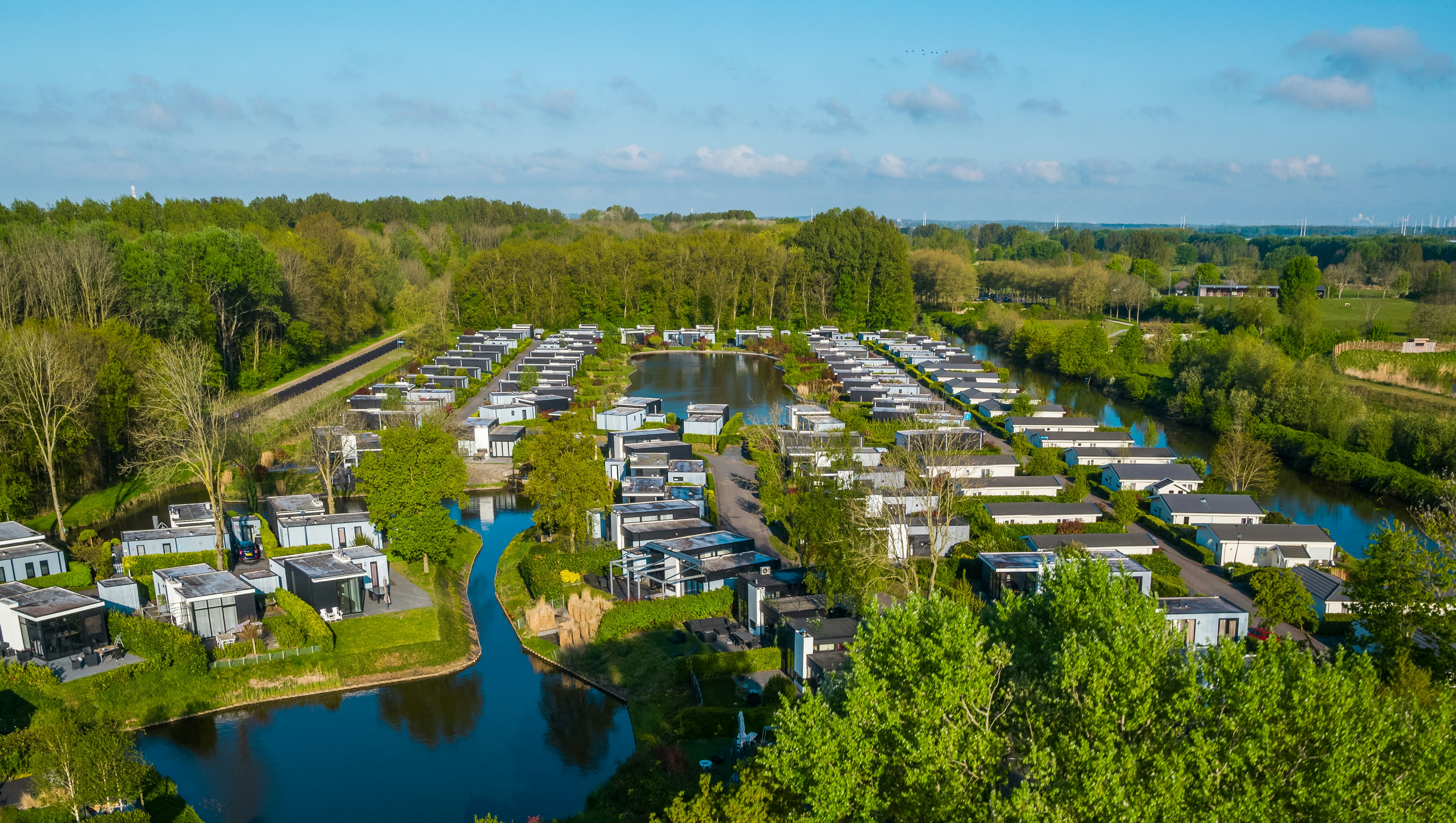 EuroParcs Spaarnwoude - Luftaufnahme des Campingplatzes