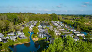 EuroParcs Spaarnwoude - Luftaufnahme des Campingplatzes