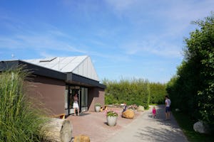 Duinpark en Camping De Robbenjager - Sanitärgebäude auf dem Campingplatz