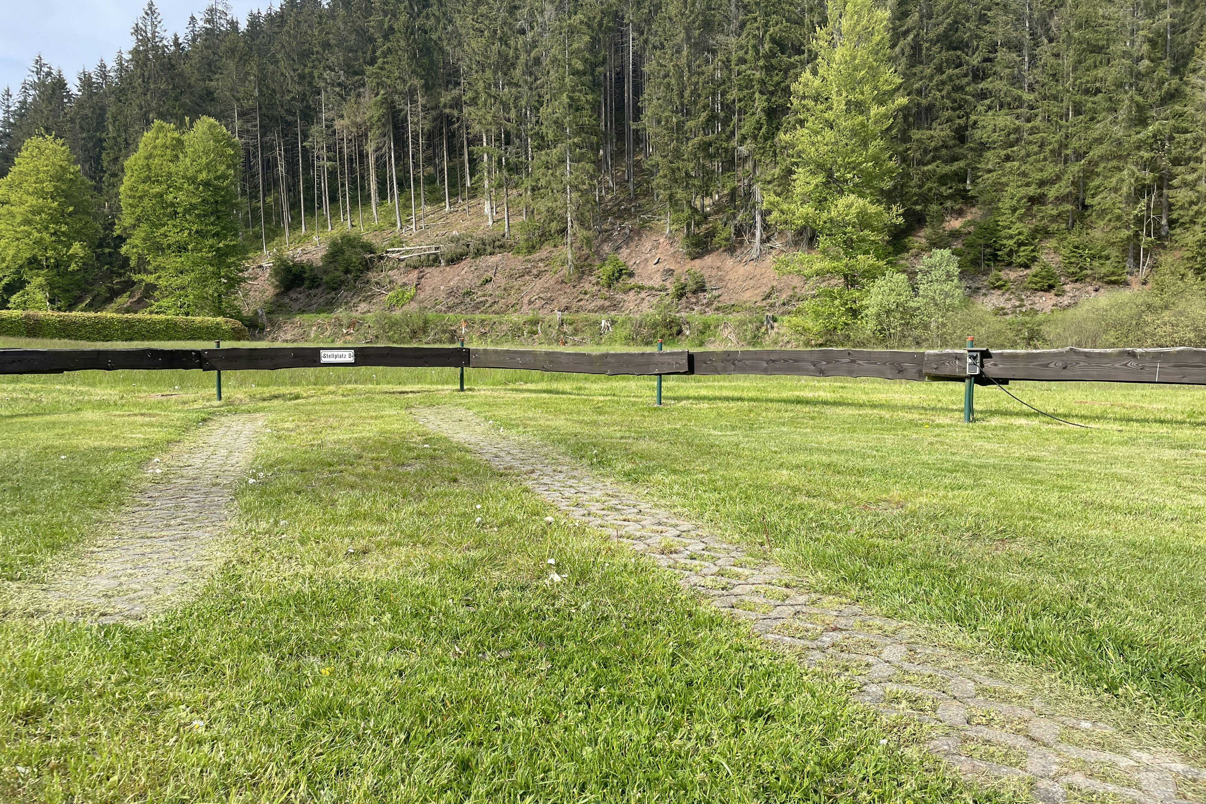 Ebermannsmühle - Stellplatz mit Waldblick