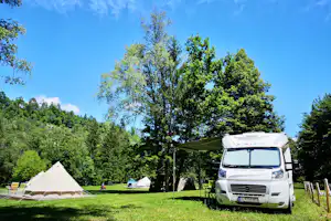 ECO River Camp - Standplätze auf dem Campingplatz