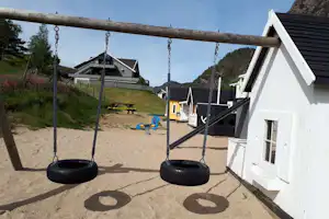 Egenes Camping - Spielplatz vom Campingplatz mit Schaukeln