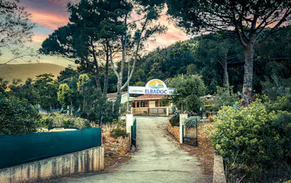 ELBADOC Camping Village