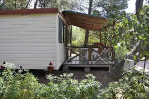 Elbadoc Camping - Mobilheim mit Terrasse auf dem Campingplatz