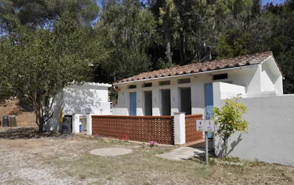 ELBADOC Camping Village