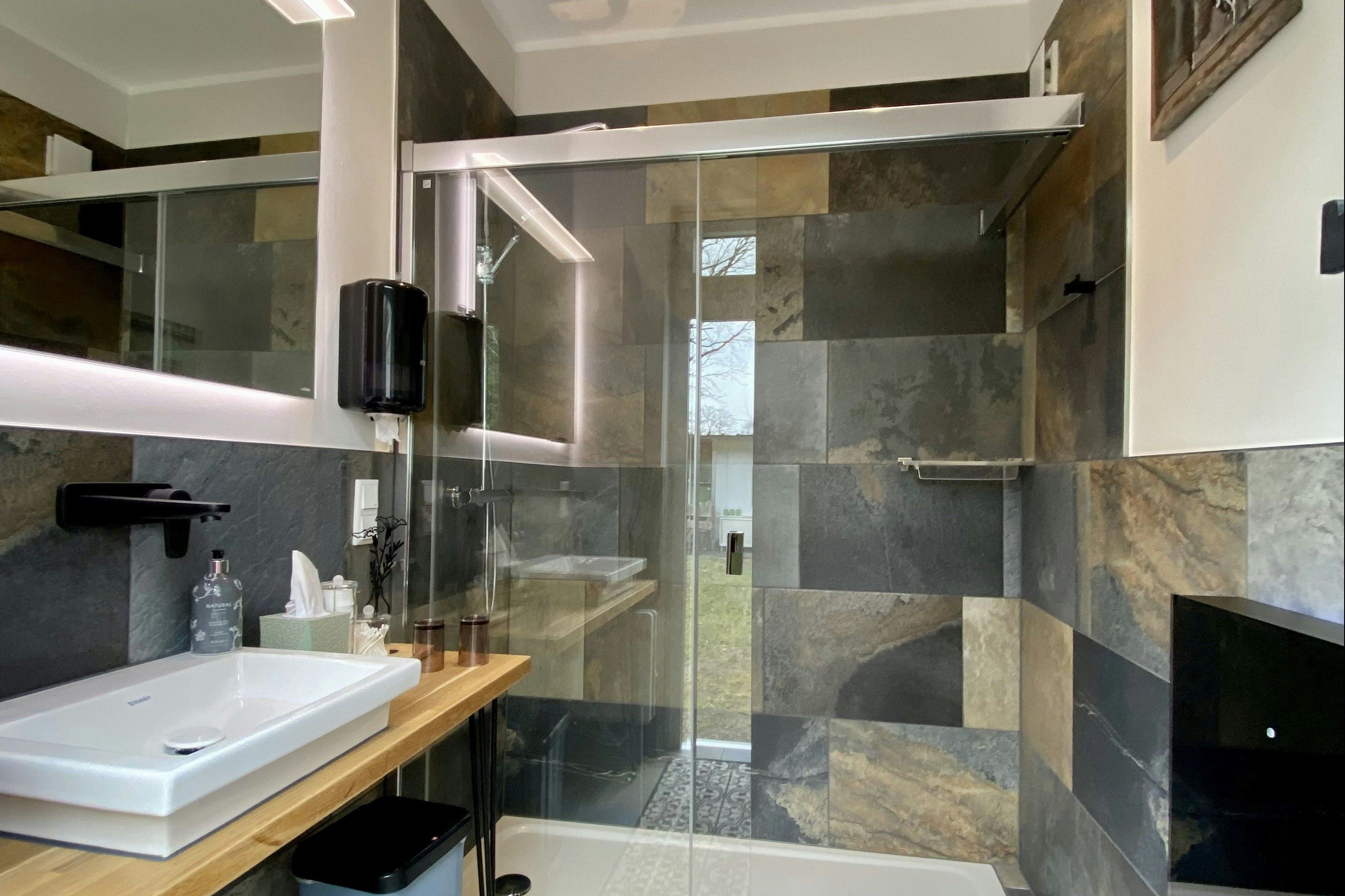 Erholungsgebiet Waldvelen - Mietbadezimmer auf dem Campingplatz