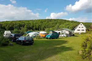 Erzgebirgscamp Neuclausnitz - Wohnmobil- und Wohnwagenstellplätze im Grünen