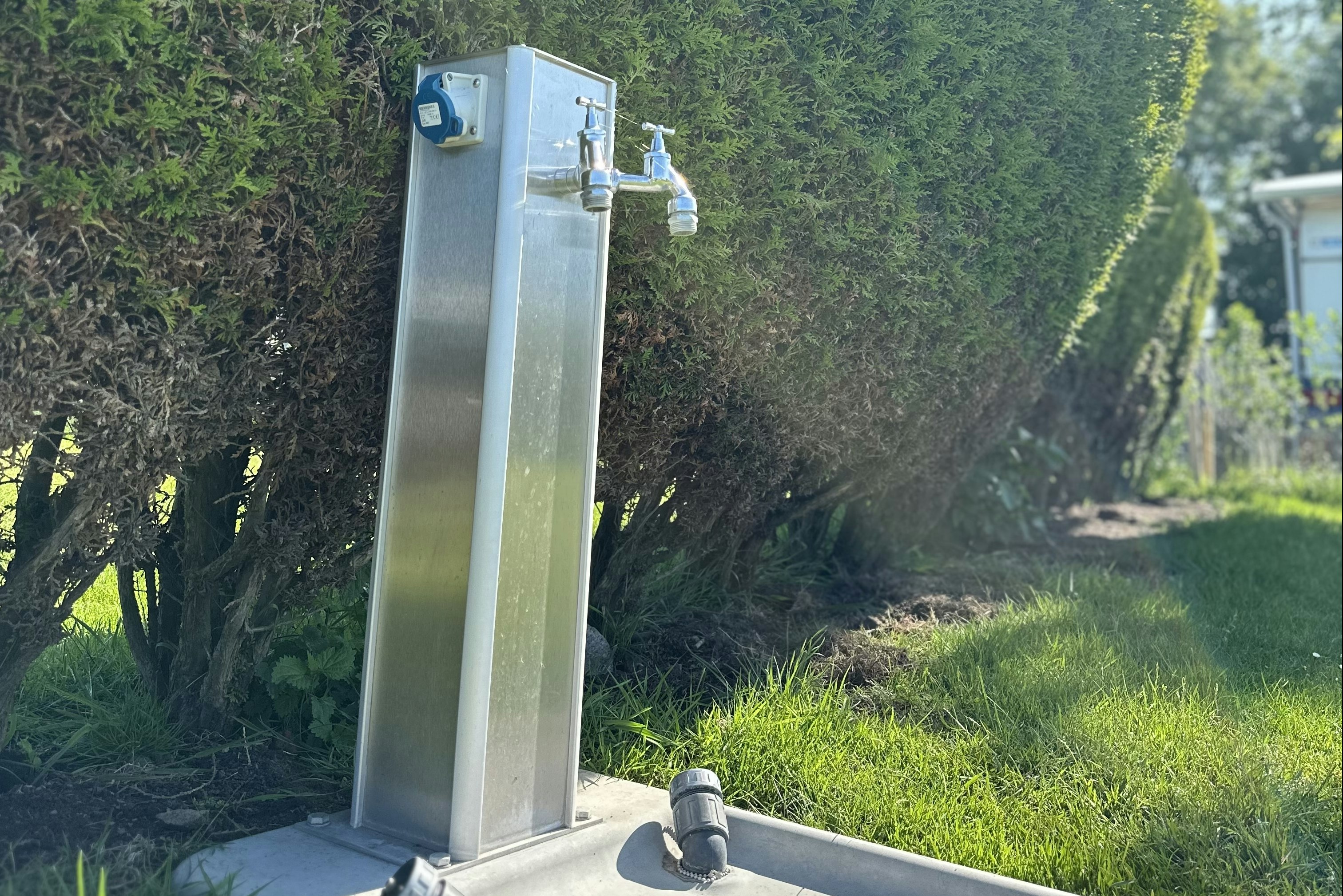 Europacampingplatz Fehmarn  Europa-Camping - Versorgungsanlage auf allen Standplätzen