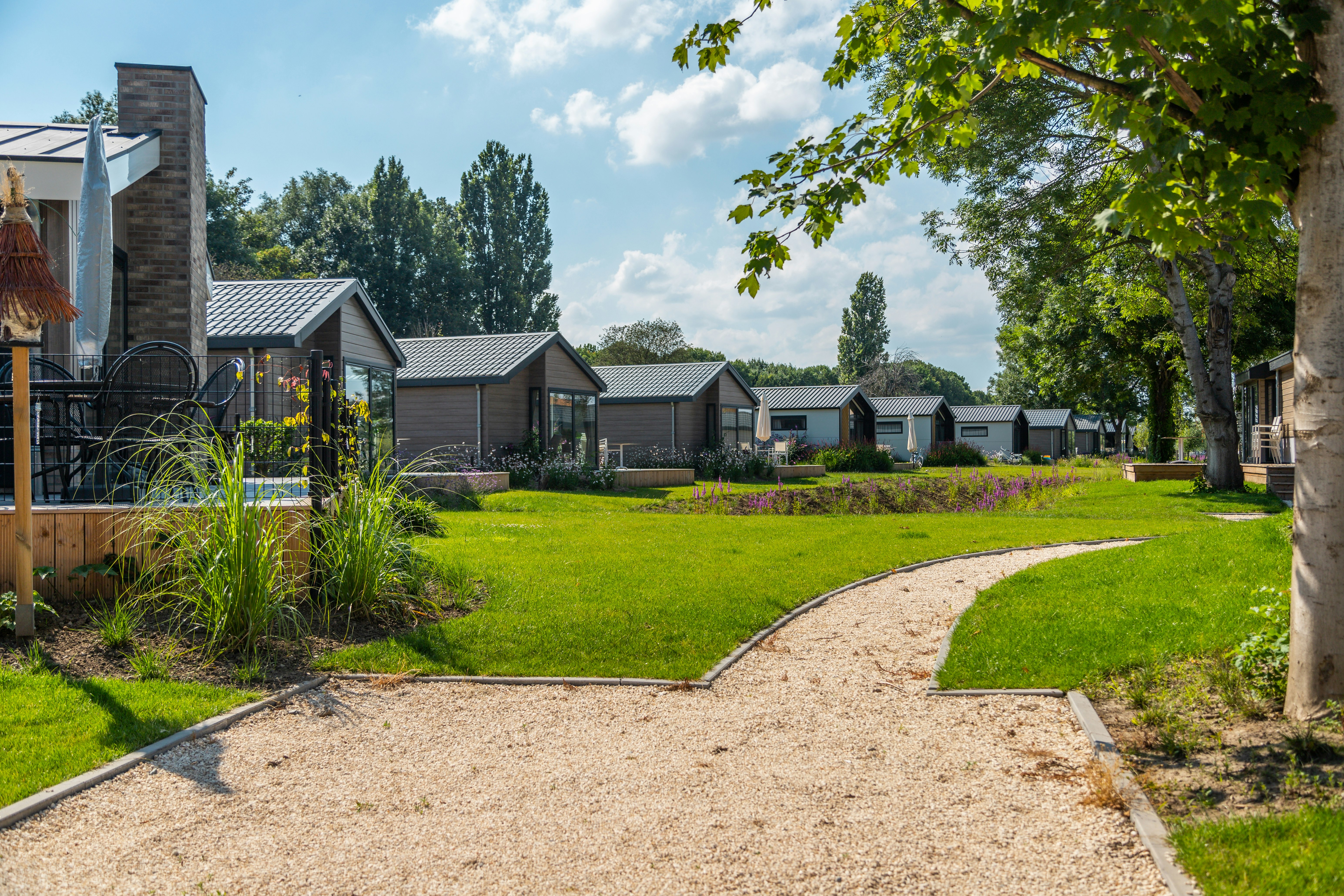 EuroParcs aan de Maas - Mobilheime auf dem Campingplatz