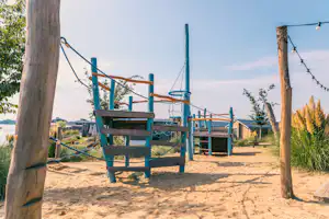 EuroParcs De Kraaijenbergse Plassen - Kinderspielplatz auf dem Campingplatz