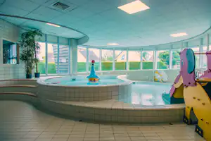 EuroParcs Ijsselmeer - Hallenbad mit Kinderbereich