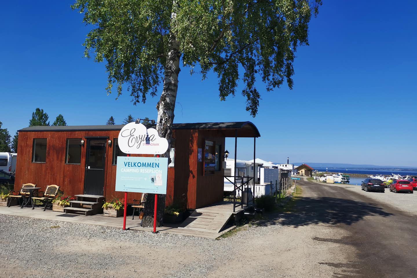Evjua Strandpark - Eingang des Campingplatzes