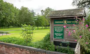 Fakenham Racecourse - Eingang des Campingplatzes