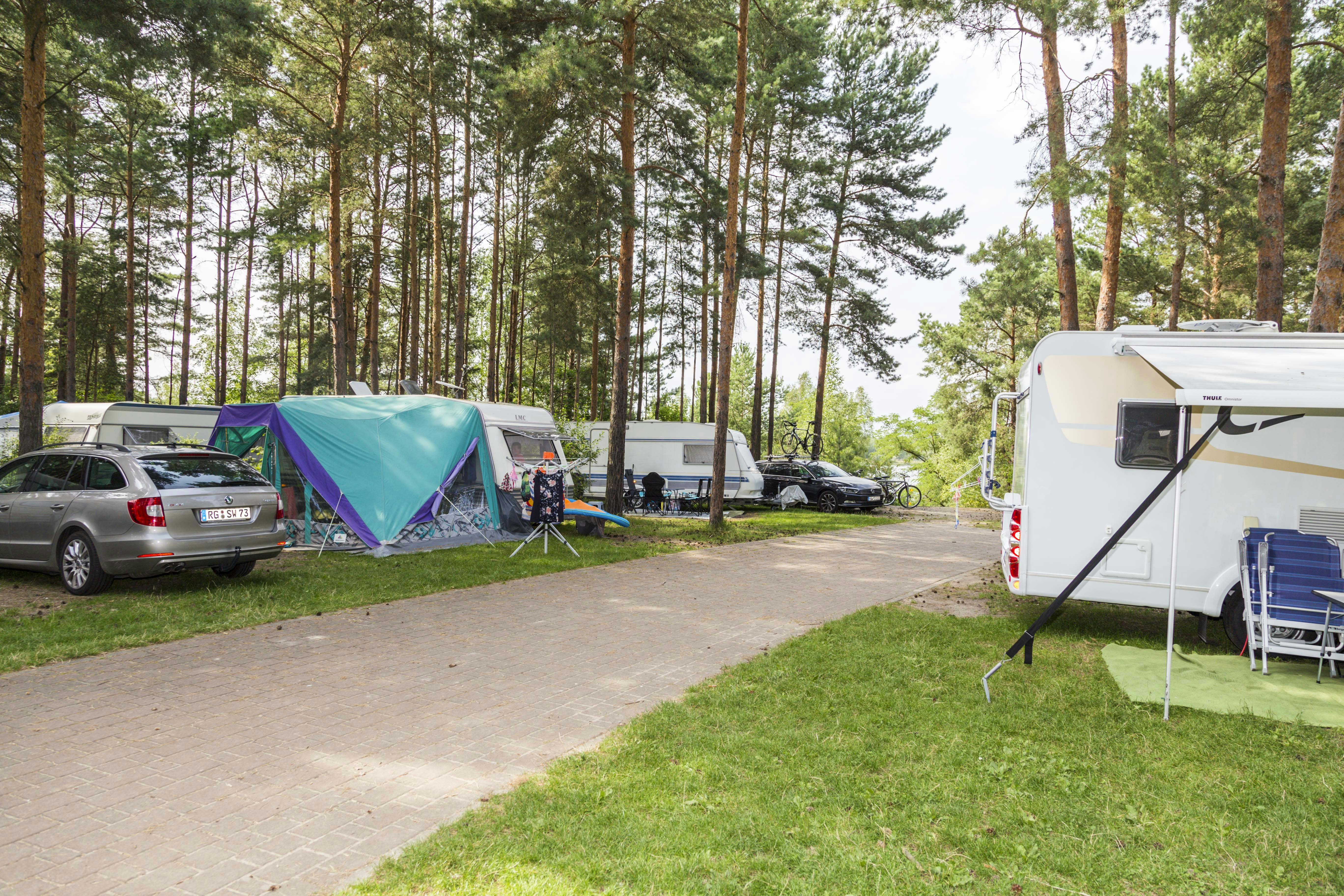 Zeltplätze in Deutschland in Jugendherbergen: Jetzt buchen!
