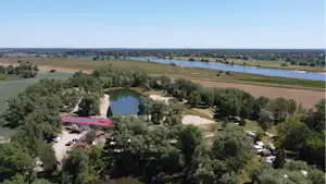 Family-Camp-Kellerwiehl - Luftaufnahme des Campingplatzes
