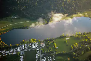 Family-Camping Hafnersee - Campingplatz aus der Vogelperspektive