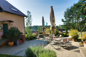 Ferienhof Altglobsow - Biergarten.jpg