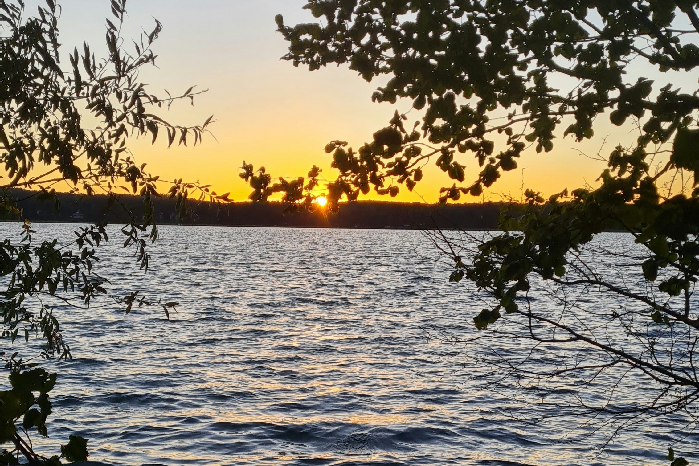 Ferienhof Löschebrand - Sonnenuntergang über dem See