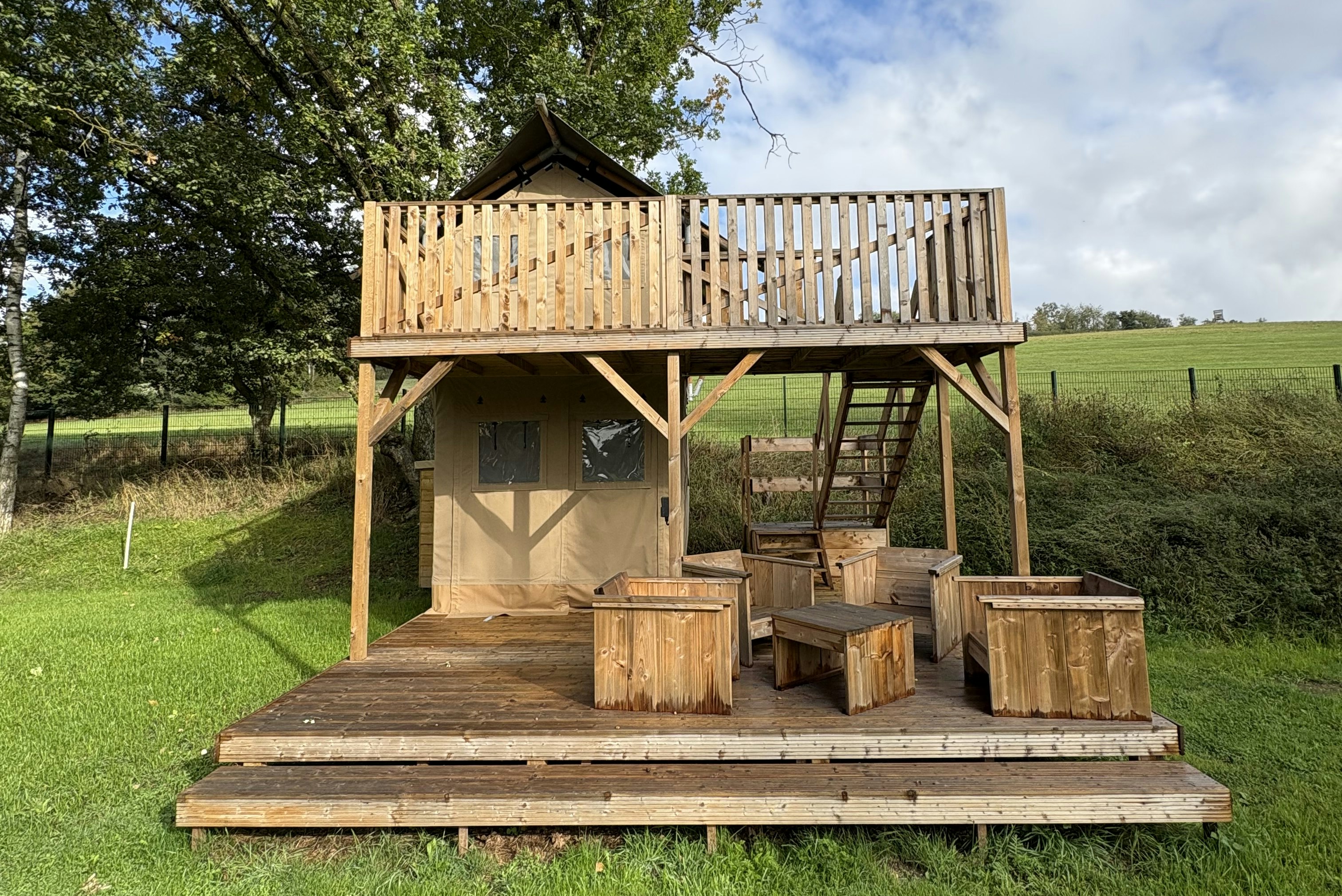 Ferienpark Gehaichnis - Glamping-Zelt für zwei Personen auf dem Campingplatz