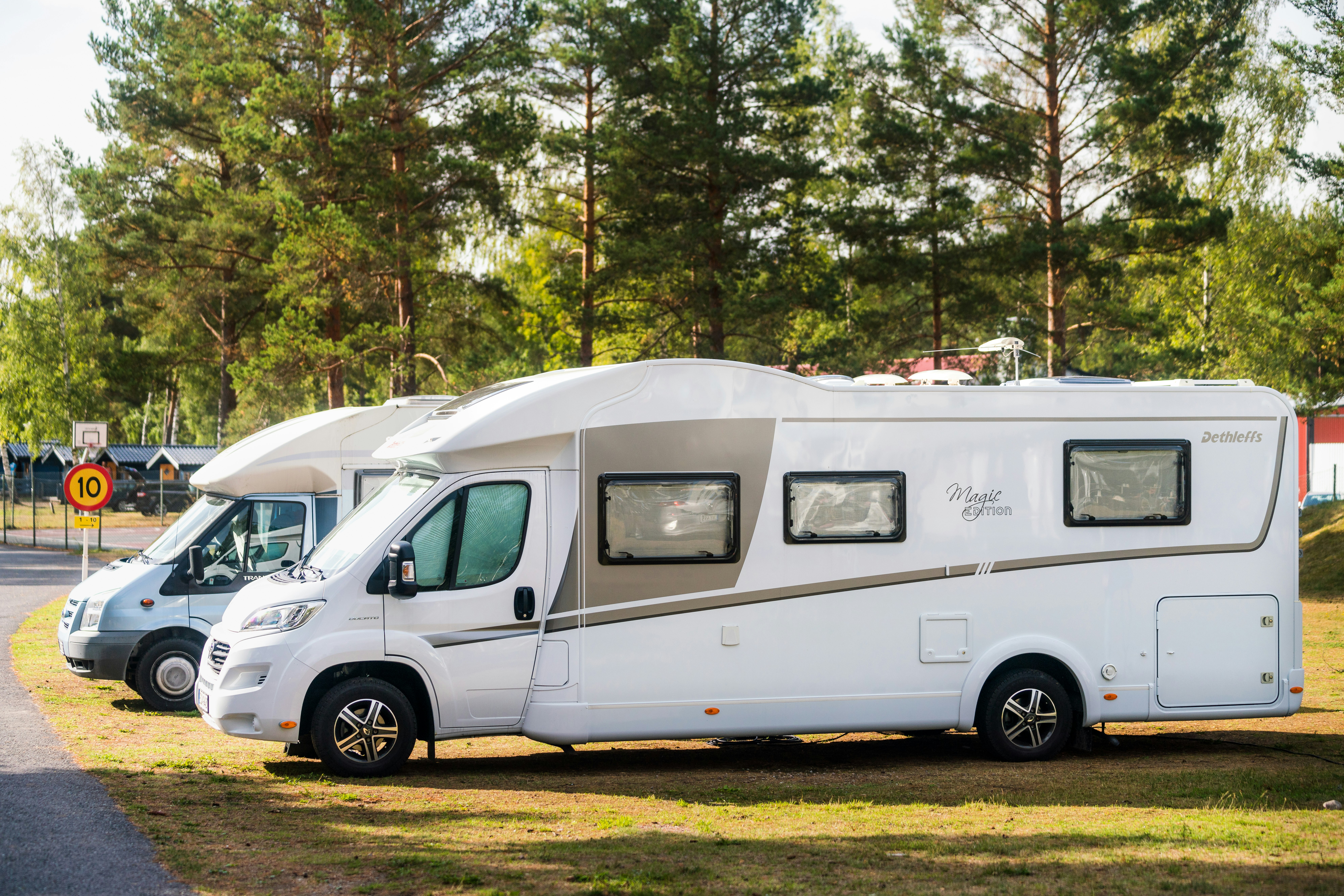 First Camp Skara Sommarland - Blick auf die Standplätze auf der Wiese