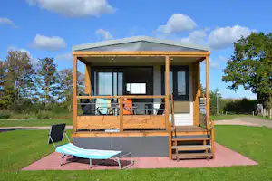 FKK Camping Ostsee Rosenfelder Strand - Mobilheim mit Terrasse auf dem Campingplatz