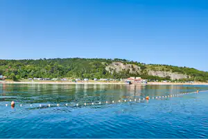 Camping Kanegra - Badestrand in der Natur in der Nähe vom Campingplatz