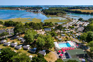 Flower Camping de Conleau - Campingplatz aus der Vogelperspektive