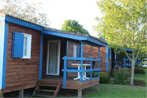 Flower Camping L' Oasis - Terrasse eines Ferienhauses