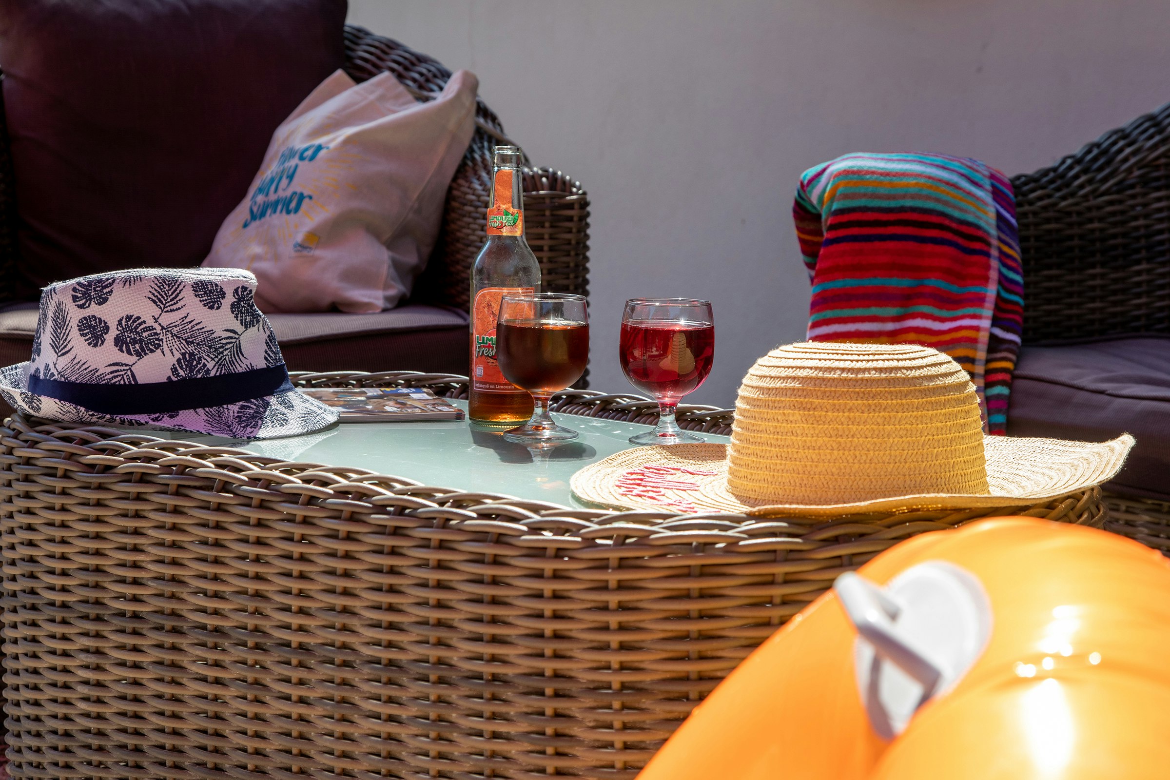 Flower Camping La Plage - Terrasse auf dem Campingplatz
